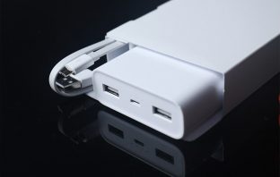 Быстрый 2C повербанк от Xiaomi модель PLM06ZM